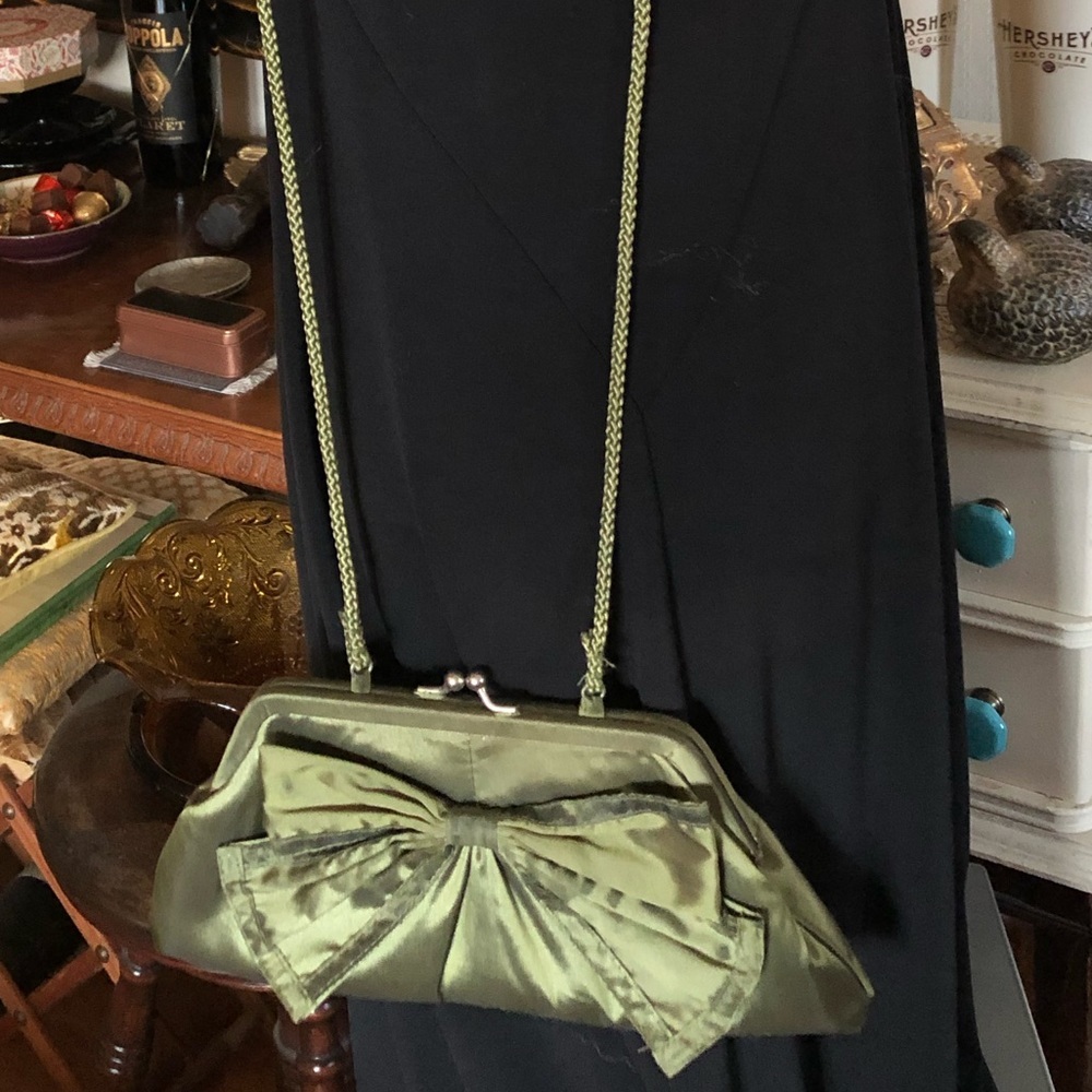 Vintage Olive Green Shoulder Crossbody Clutch - Picture 8 of 9